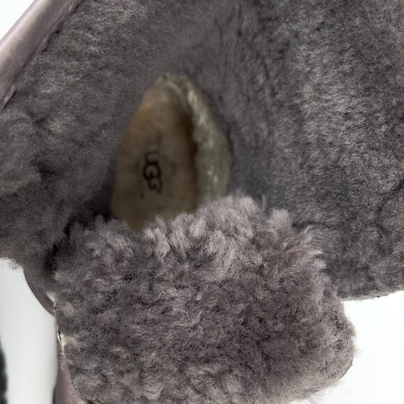 UGG Adirondack II Grey Charcoal Shearling Boots 8 - Picture 7 of 13
